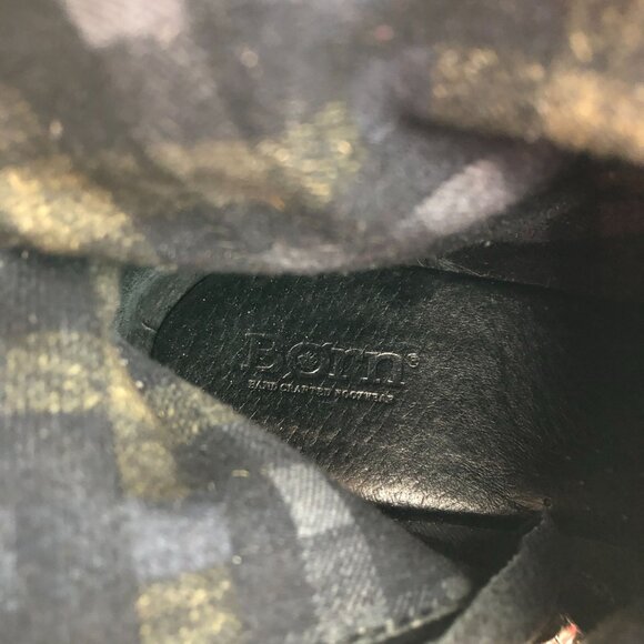 Born Women's Size 6.5M Cross Black Leather Fringe Side Zip Ankle Boots D70303 - Picture 12 of 14